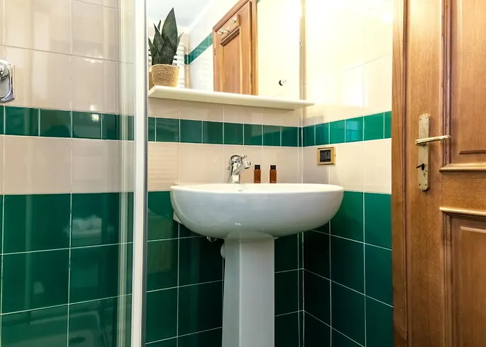 Hellochalet Derby - Heart Of Cervinia, Balcony & Lifts 1 Min Walk 布勒伊-切尔维尼亚