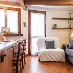 Apartment Hellochalet Derby - Heart Of Cervinia, Balcony & Lifts 1 Min Walk *