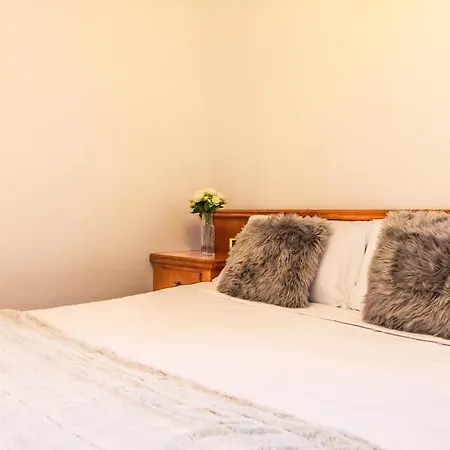 Hellochalet Derby - Heart Of Cervinia, Balcony & Lifts 1 Min Walk * Брей-Червінія