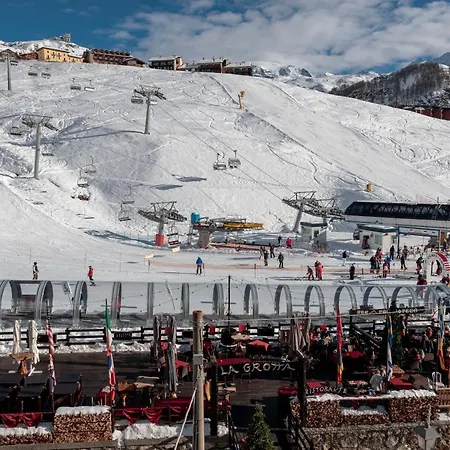 Hellochalet Derby - Heart Of Cervinia, Balcony & Lifts 1 Min Walk Appartement