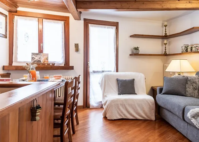 Appartement Hellochalet Derby - Heart Of Cervinia, Balcony & Lifts 1 Min Walk *