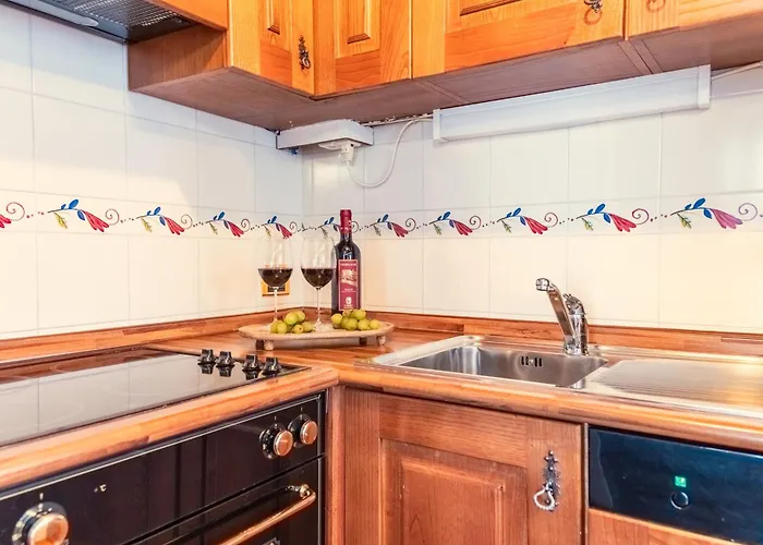 Appartement Hellochalet Derby - Heart Of Cervinia, Balcony & Lifts 1 Min Walk *